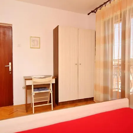 Ljube - Quiet Location Appartement