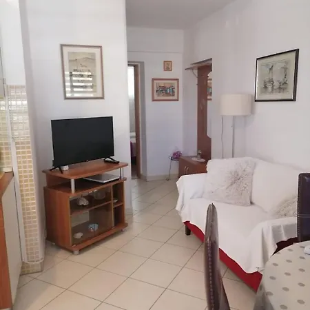 Ljube - Quiet Location Appartement Lovište