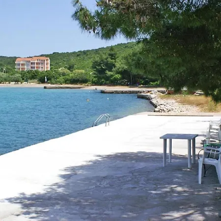Appartement Ljube - Quiet Location *