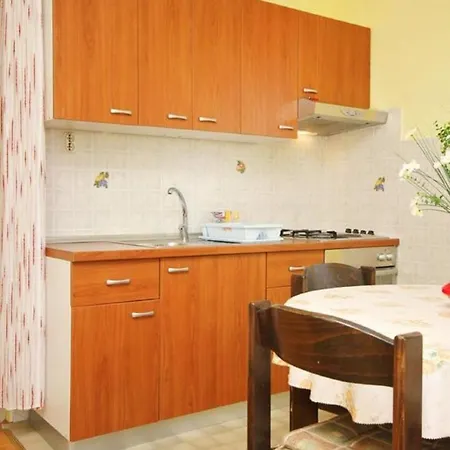 Appartement Ljube - Quiet Location *