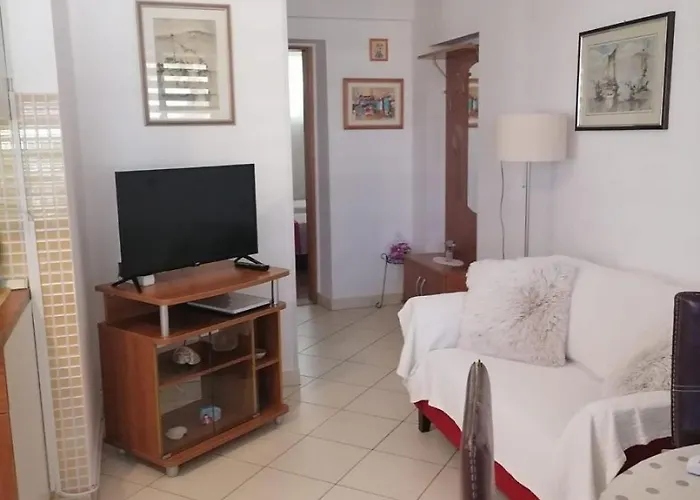 Ljube דירה לוביסטה